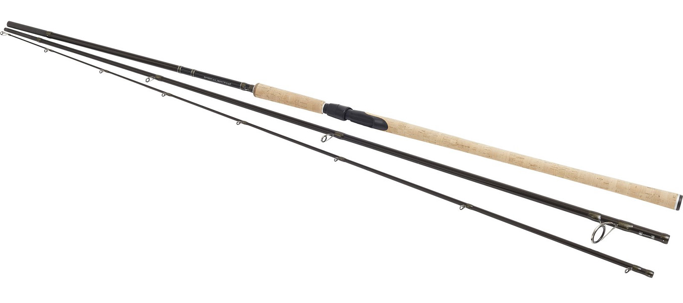 Westin W2 Salmon 11 fot haspelspö redo för laxfiske vid strömmande älv